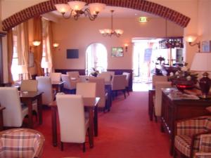Hotel Restaurant De Gravin Van Vorden Vorden op Deejay-huren.nl. Live bands & coverbands boekt u ook bij deejay-huren.nl!